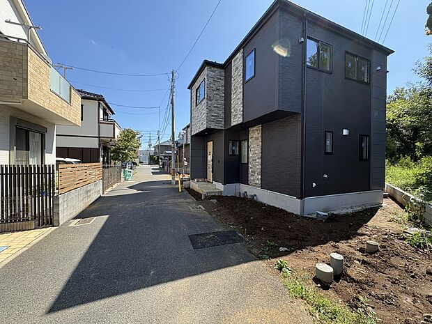 1号棟【前面道路4.05m】車の通行が少ないので、静かな住環境を維持することができます。