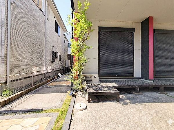 機能、品質、安全性など、建築・環境に求められる基本的な要件はもちろん、暮らしへの提案をも含んだ全体的な質の高さを感じて頂ける筈です。是非一度、現地をご覧になってみてください。