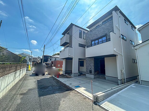 【前面道路】車の通行が少ないので、静かな住環境を維持することができます。