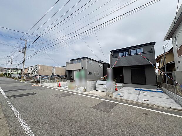 【前面道路】車の通行が少ないので、静かな住環境を維持することができます。