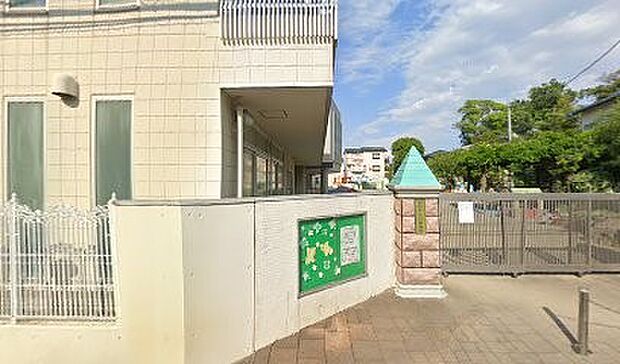幼稚園・保育園 450m 浦和すみれ幼稚園(浦和すみれ幼稚園　徒歩7分)