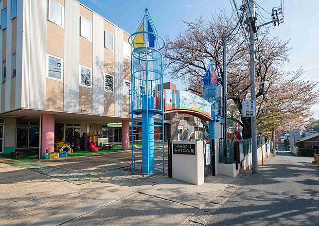 幼稚園・保育園 120m みのりこども園