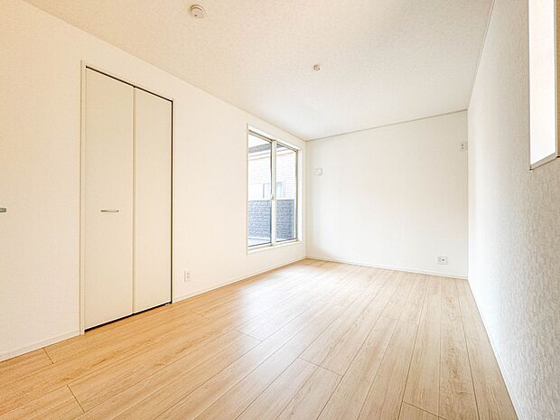【寝室7.2帖】充実した生活は伸びやかな居室空間から始まります。快適に・伸びやかに。心の潤いを求める方々へ。