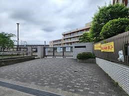 小学校 500m 戸田市立戸田南小学校(戸田市立戸田南小学校 徒歩7分)