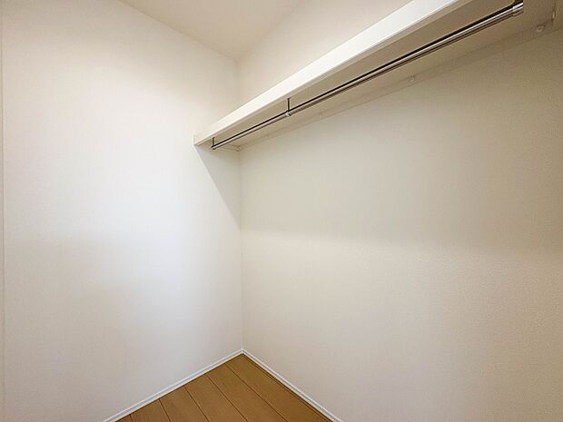 C号棟【収納】各部屋を最大限に広く使って頂ける様、全居住スペースに収納付。プライベートルームはゆったりと快適に。