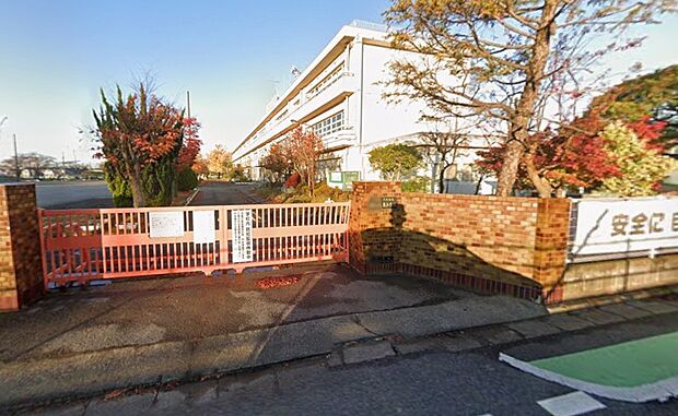 小学校 880m 上尾市立東小学校