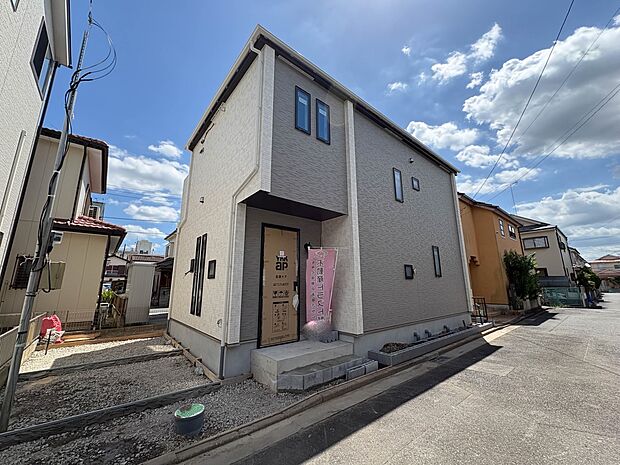 【外観】陽当りや通風性など各所に施された工夫で住みやすさを実現。部屋の大きさや周辺環境・街並など、資料には掲載していない情報が現地にはたくさんございます。是非ご確認下さい。