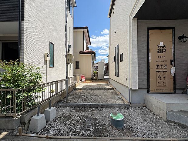 【外観】こちらの物件が少しでも気になるようでしたら、お気軽にお問合せください。人生でいちばん大きなお買い物ですので、ゆっくりご見学ください。ネット上の画像と実際の見学では、リアル感がまるで違…
