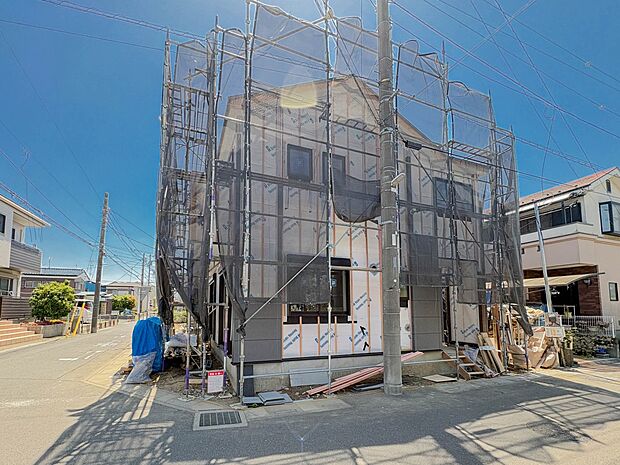 ここから始まる「日常」はご家族にとってかけがえのない時間となります。少しでも豊かに、快適に。そんな想いから本邸宅は生まれました。　