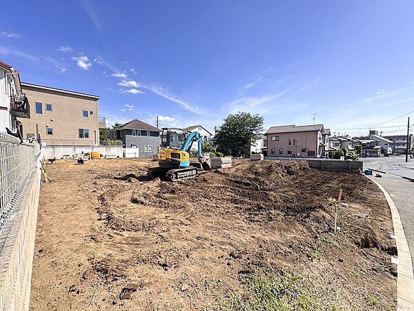 こちらの物件が少しでも気になるようでしたら、お気軽にお問合せください。人生でいちばん大きなお買い物ですので、ゆっくりご見学ください。ネット上の画像と実際の見学では、リアル感がまるで違います。…