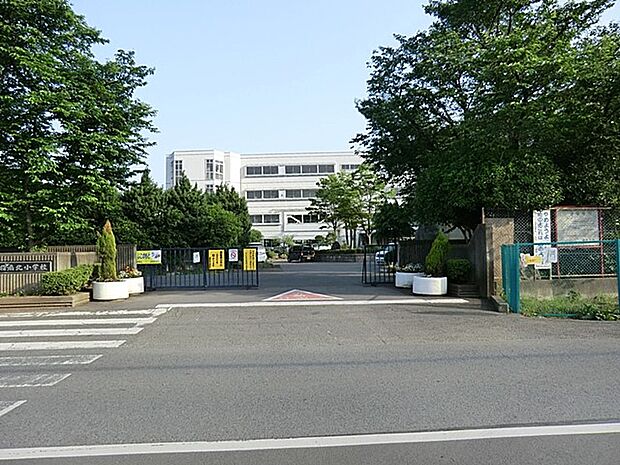 小学校 310m 指扇北小学校(教育目標はあかるく(思いやり)、かしこく(進んで学習)、たくましく(がんばる)です。思いやりの心、勉強心、がんばる心。3つの心を学校生活を通じて養い向上させ人…