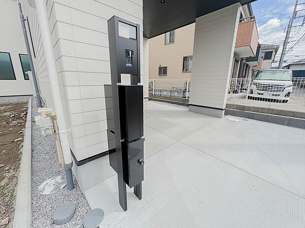 ビルトインガレージなら「野ざらし、雨ざらし、吹きさらし」になりません。汚れやいたみは減り、車の掃除もラクになります。