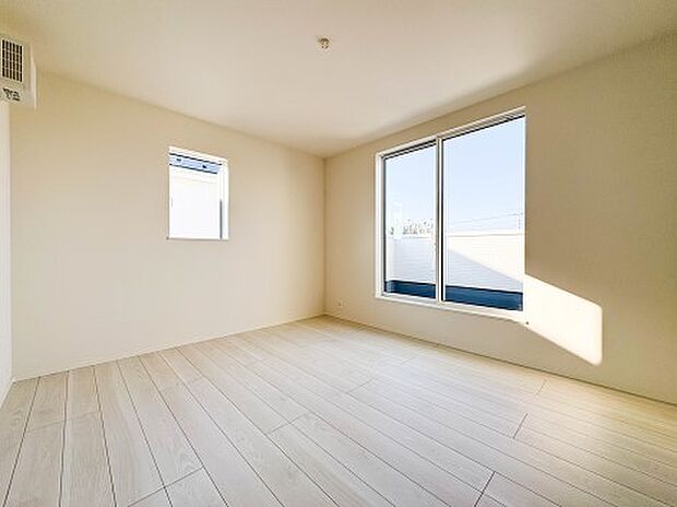 【寝室7.5帖】充実した生活は伸びやかな居室空間から始まります。快適に・伸びやかに。心の潤いを求める方々へ。