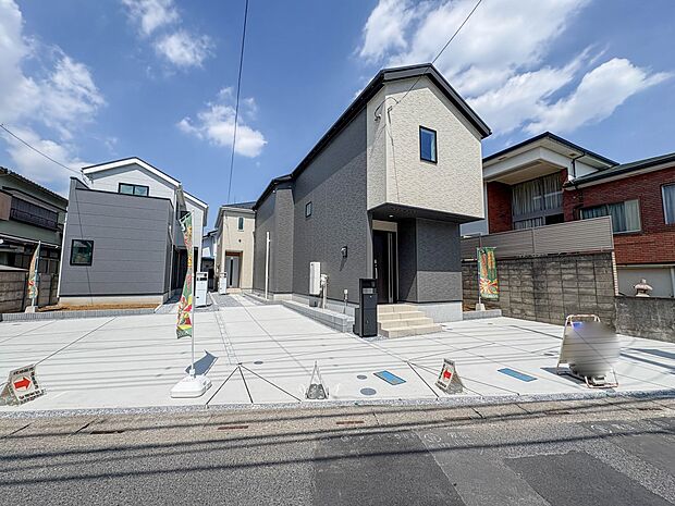 3号棟【前面道路4m】車の通行が少ないので、静かな住環境を維持することができます。