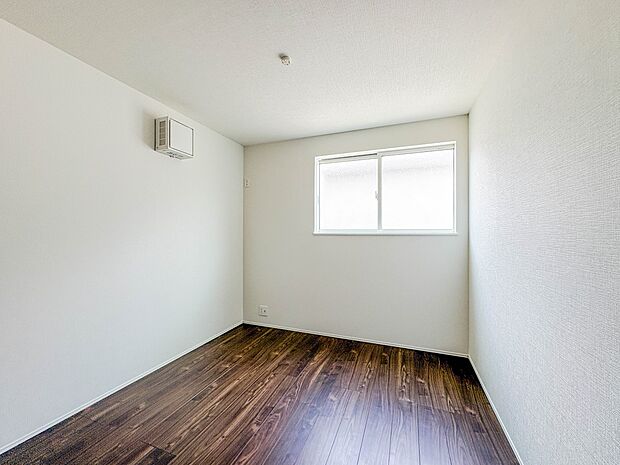 1号棟【洋室5.2帖】お子様のお部屋にぴったりなスペース