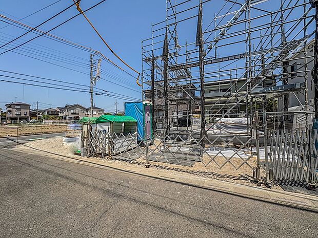 【外観】こちらの物件が少しでも気になるようでしたら、お気軽にお問合せください。人生でいちばん大きなお買い物ですので、ゆっくりご見学ください。ネット上の画像と実際の見学では、リアル感がまるで違…