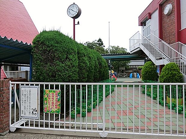 幼稚園・保育園 400m 浦和こばと幼稚園