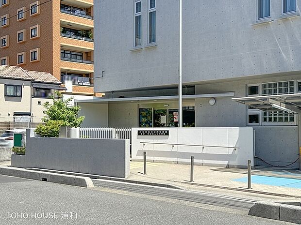 幼稚園・保育園 700m 川口西保育園