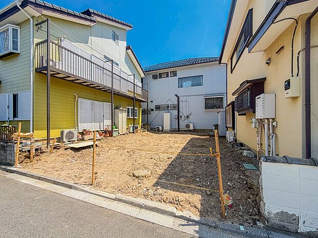 【外観】こちらの物件が少しでも気になるようでしたら、お気軽にお問合せください。人生でいちばん大きなお買い物ですので、ゆっくりご見学ください。ネット上の画像と実際の見学では、リアル感がまるで違…