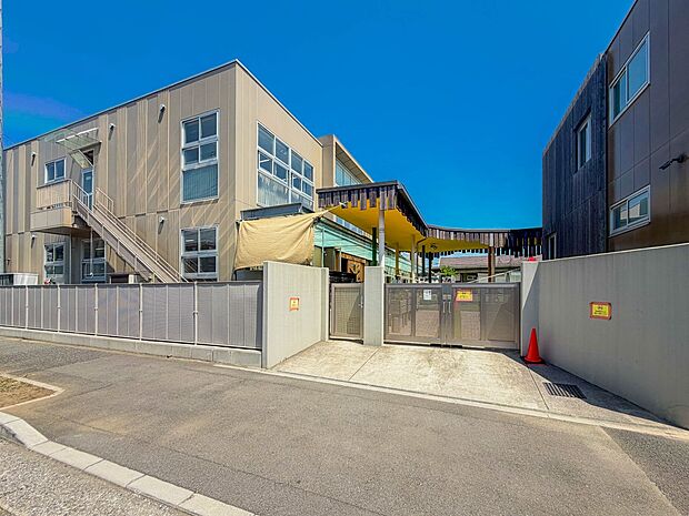 幼稚園・保育園 600m 学校法人 秋本学園 浦和つくし幼稚園