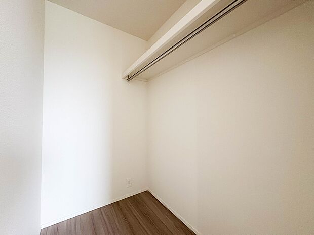 3号棟【収納】各部屋を最大限に広く使って頂ける様、全居住スペースに収納付。プライベートルームはゆったりと快適に。