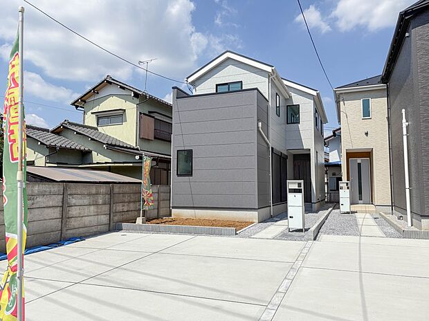 1号棟【外観】こちらの物件が少しでも気になるようでしたら、お気軽にお問合せください。人生でいちばん大きなお買い物ですので、ゆっくりご見学ください。ネット上の画像と実際の見学では、リアル感がま…