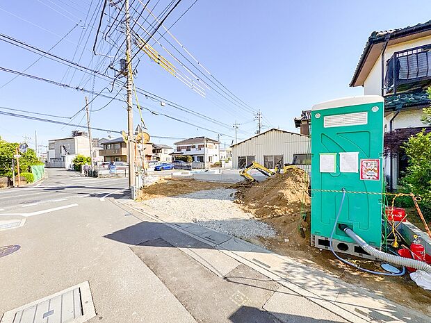 【外観】ここから始まる「日常」はご家族にとってかけがえのない時間となります。少しでも豊かに、快適に。そんな想いから本邸宅は生まれました。