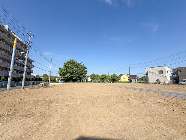 【現地土地写真】家の良し悪しだけでなく周辺環境も重要なポイント。