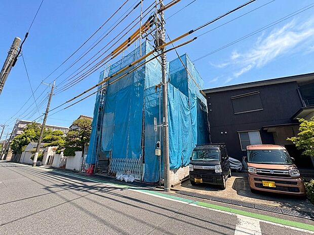 【外観】こちらの物件に少しでもご興味がありましたら、お気軽にお電話下さい。ネット上で「見えない物」「わからない事」でも、実際にご見学いただくことで、手に取るようにおわかりいただけるはずです。…