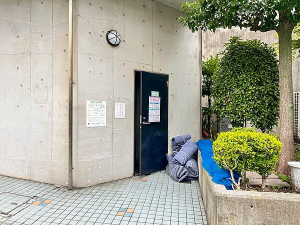 【ゴミ置き場】管理体制の整ったゴミ置き場。いつでも清潔で、ストレスフリーな暮らしをサポート。