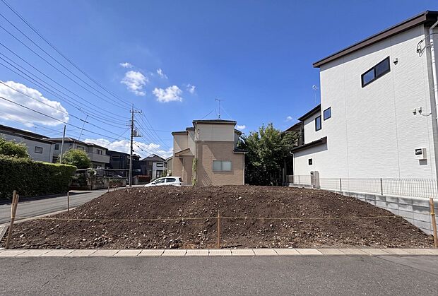 【外観】こちらの物件が少しでも気になるようでしたら、お気軽にお問合せください。人生でいちばん大きなお買い物ですので、ゆっくりご見学ください。ネット上の画像と実際の見学では、リアル感がまるで違…