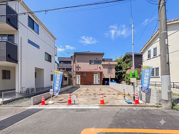 【外観】こちらの物件が少しでも気になるようでしたら、お気軽にお問合せください。人生でいちばん大きなお買い物ですので、ゆっくりご見学ください。ネット上の画像と実際の見学では、リアル感がまるで違…