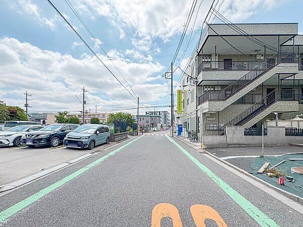 【前面道路北東7.2ｍ】周辺は落ち着いた住宅街で住環境も良好です。