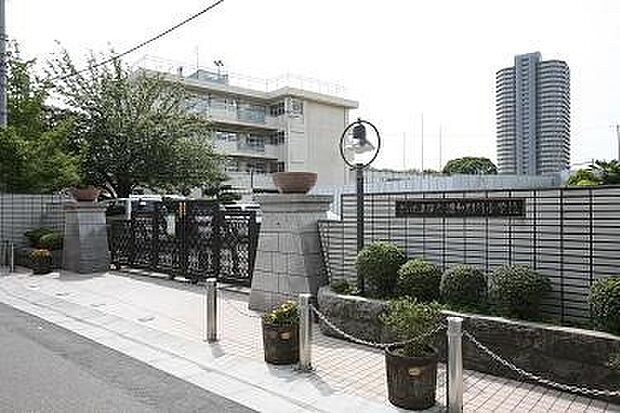 小学校 350m さいたま市立浦和別所小学校