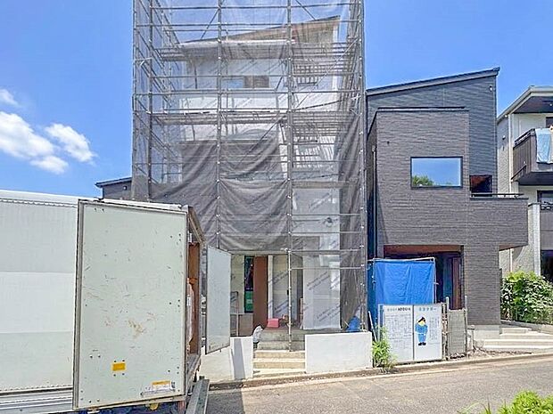 【外観】モデル棟のご案内も可能です。ぜひ、現地と近隣の施工例を御見学ください。