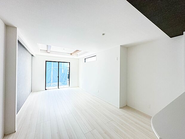 【LDK18帖】流行に左右されず、将来にわたって価値が継続する「上質」な佇まい。