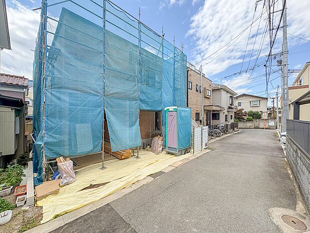 【外観】こちらの物件が少しでも気になるようでしたら、お気軽にお問合せください。人生でいちばん大きなお買い物ですので、ゆっくりご見学ください。ネット上の画像と実際の見学では、リアル感がまるで違…