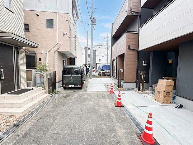 2号棟【前面道路】家の良し悪しだけでなく周辺環境も重要なポイント。