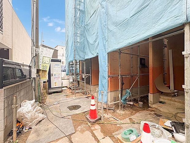 2号棟【前面道路】家の良し悪しだけでなく周辺環境も重要なポイント。