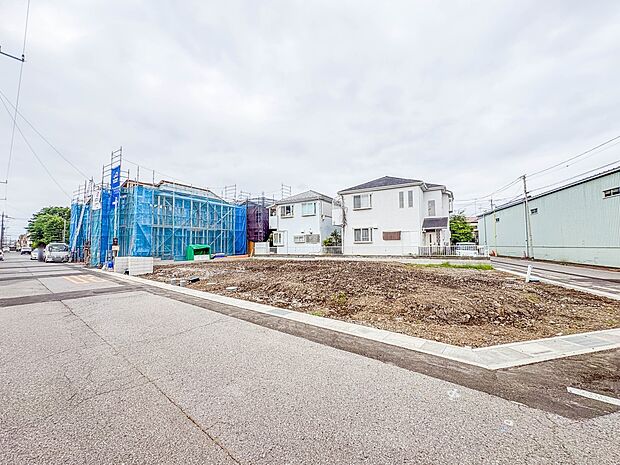 【ひとつ先の住み心地】家族の温かさと陽光の暖かさ、楽しい毎日と明るい未来を予感させる「空間が織り成すひとつ先の住み心地」を演出します。
