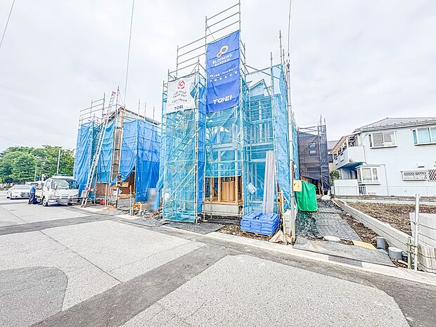 【前面道路】車の通行が少ないので、静かな住環境を維持することができます。