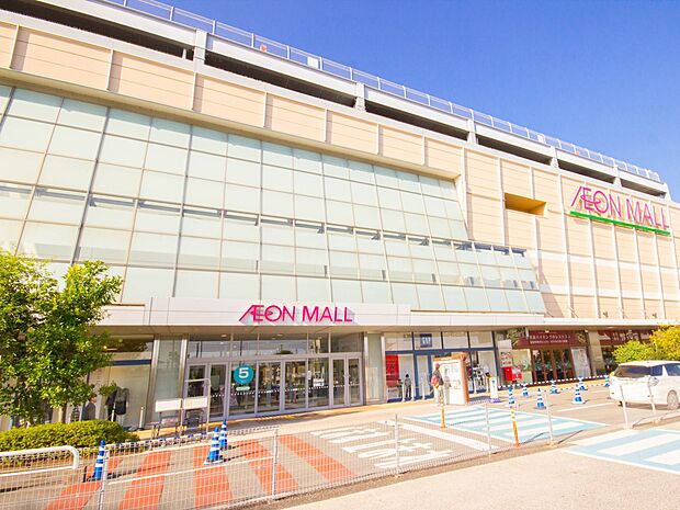 ショッピングセンター 2400m イオンモール川口前川店