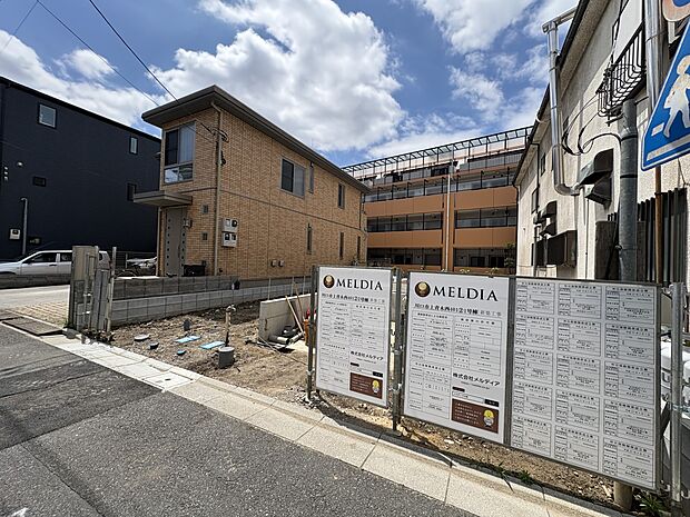 こちらの物件に少しでもご興味がありましたら、お気軽にお電話下さい。ネット上で「見えない物」「わからない事」でも、実際にご見学いただくことで、手に取るようにおわかりいただけるはずです。