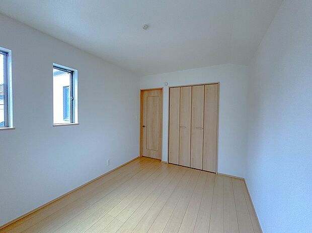 【寝室6帖】充実した生活は伸びやかな居室空間から始まります。快適に・伸びやかに。心の潤いを求める方々へ。