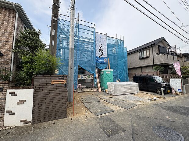【外観】家の良し悪しだけでなく周辺環境も重要なポイント。※青空はイメージです。