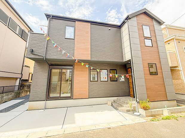 【ぜひ現地をご確認下さい】陽当りや通風性など各所に施された工夫で住みやすさを実現。部屋の大きさや周辺環境・街並など、資料には掲載していない情報が現地にはたくさんございます。是非ご確認下さい。…