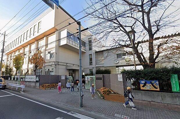 小学校 900m 青木北小学校