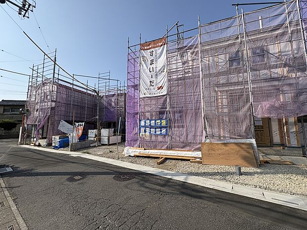 【駐車場】カースペース2台可。車が1台なら、来客用の駐車場や、駐輪スペースとしてご活用ください。