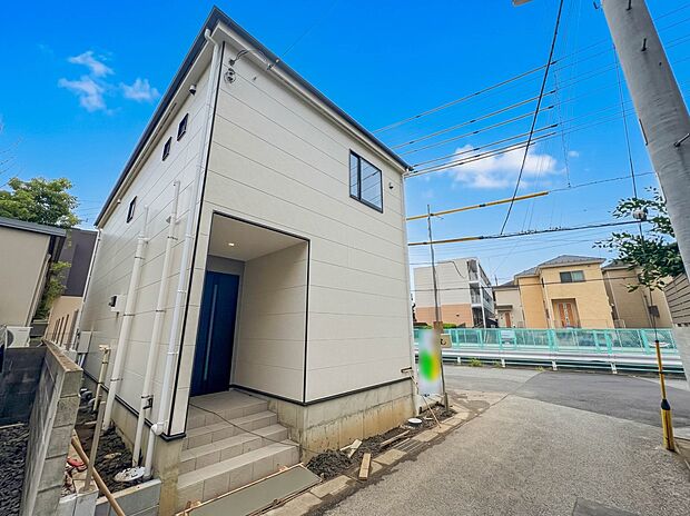 【外観】陽当りや通風性など各所に施された工夫で住みやすさを実現。部屋の大きさや周辺環境・街並など、資料には掲載していない情報が現地にはたくさんございます。是非ご確認下さい。