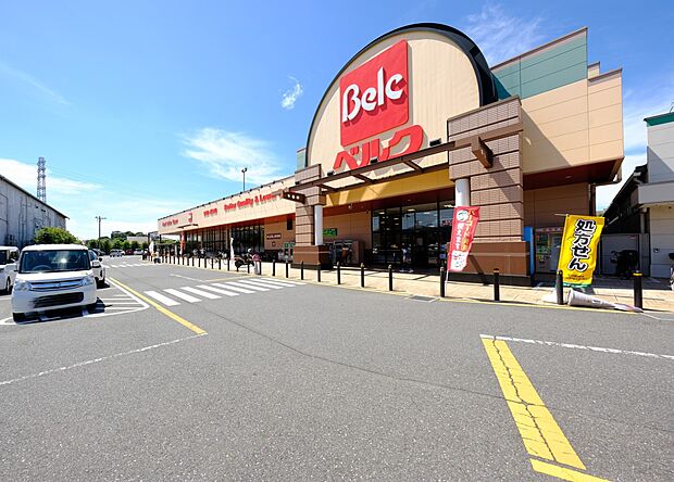 スーパー 720m ベルク川口差間店